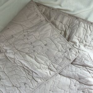 H&M home quilt
